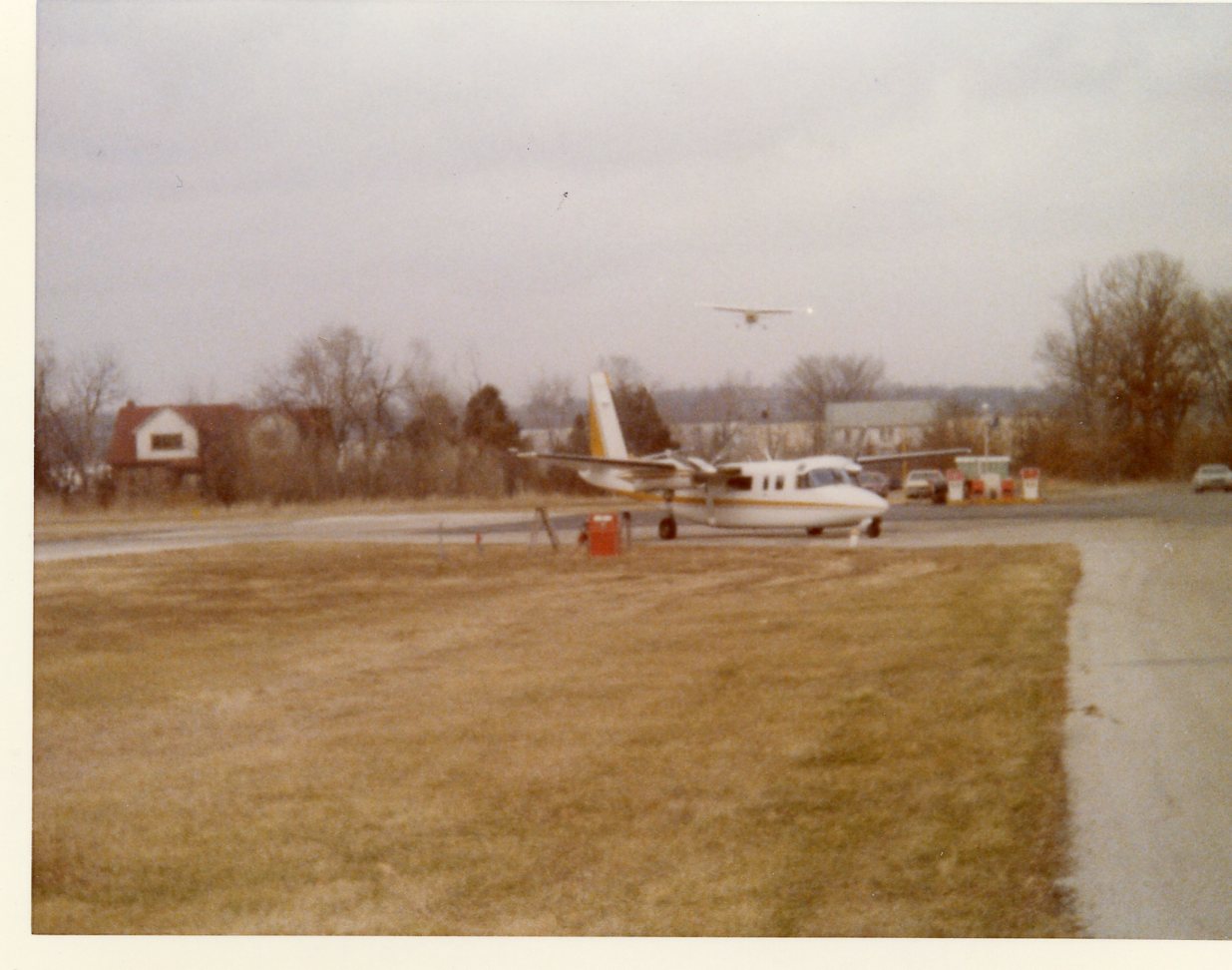 Airport 1980 A.jpg