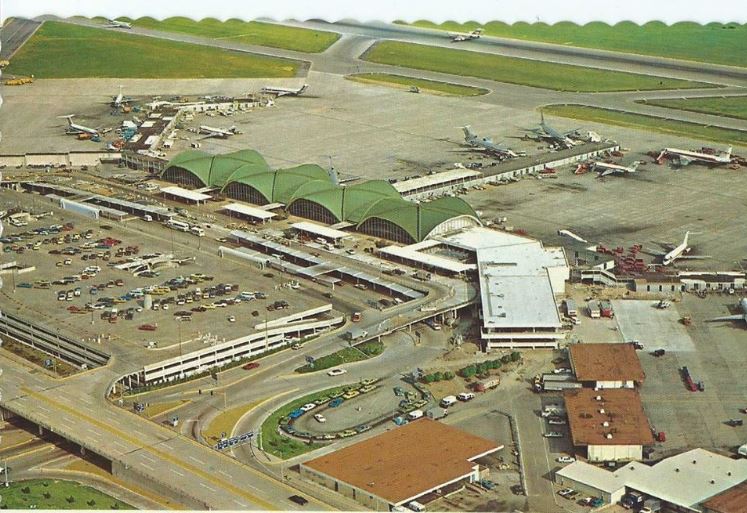 Flyover in the 1970s.JPG